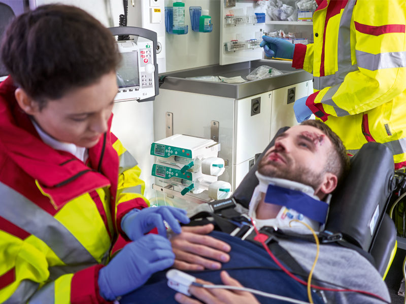 First aid in ambulance