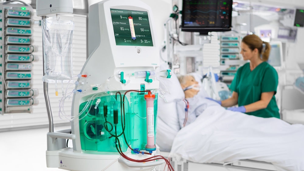 OMNI platform for acute dialysis and blood purification at the patient's bedside in the intensive care unit. 