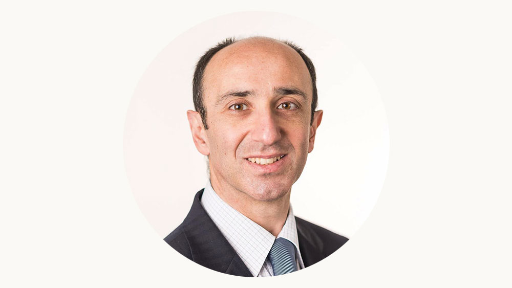 Portrait-of-kos-sehat-frcs​